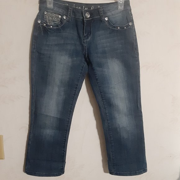 Grace in LA Women's Embellished Capri Jeans in size 3 - Picture 3 of 8